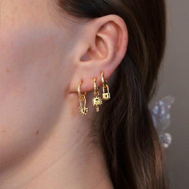 Lock Tiny Hoops